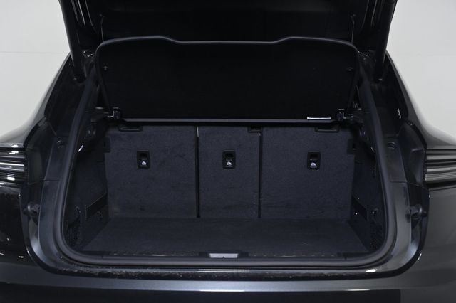 2025 Porsche Macan Electric Electric RWD - 22990816 - 23