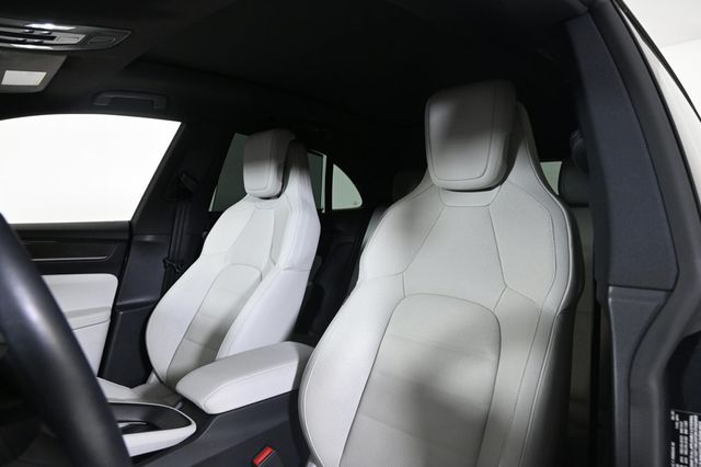 2025 Porsche Macan Electric Electric RWD - 22990816 - 4