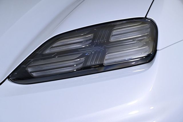 2025 Porsche Macan Electric Electric RWD - 23008533 - 21