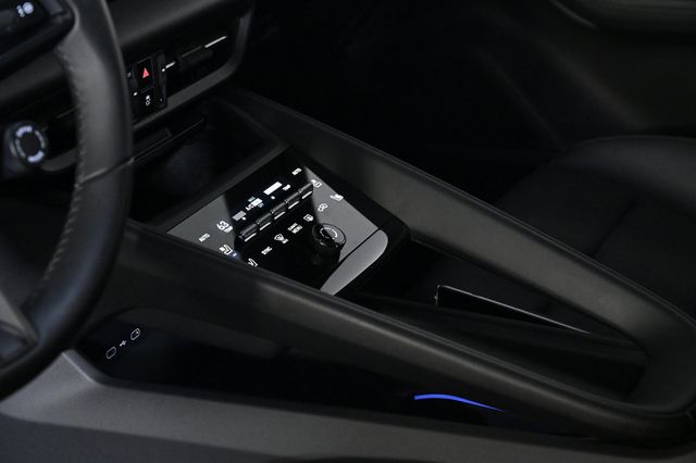 2025 Porsche Macan Electric Electric RWD - 23008548 - 22