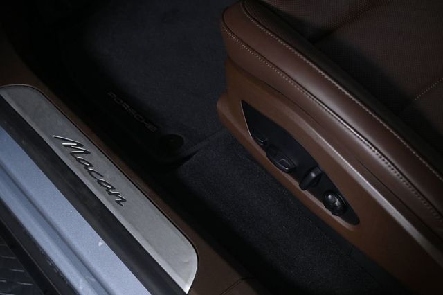 2025 Porsche Macan Electric Electric RWD - 23025447 - 21