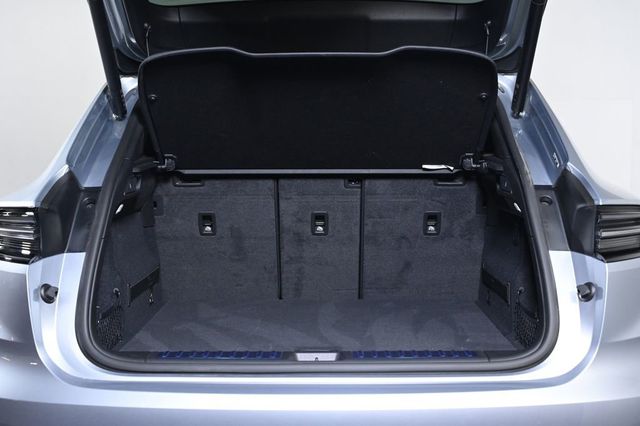 2025 Porsche Macan Electric Electric RWD - 23025447 - 24