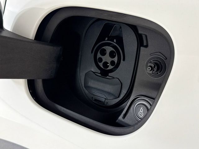 2025 Porsche Macan Electric Electric RWD - 23035258 - 30