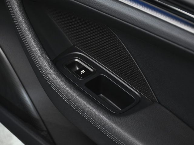 2025 Porsche Panamera E-Hybrid 4 - 23001065 - 17