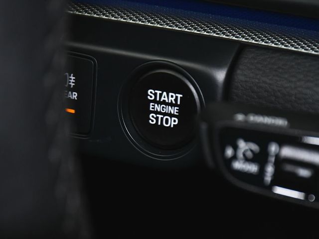 2025 Porsche Panamera E-Hybrid 4 - 23001065 - 30