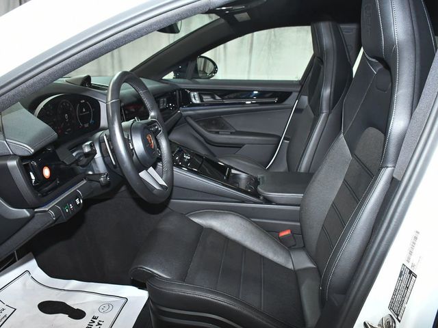 2025 Porsche Panamera E-Hybrid 4 - 23001065 - 48