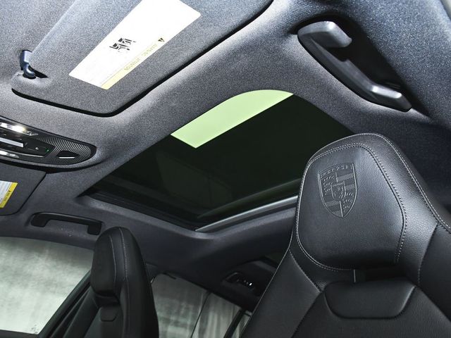 2025 Porsche Panamera E-Hybrid 4 - 23001065 - 50