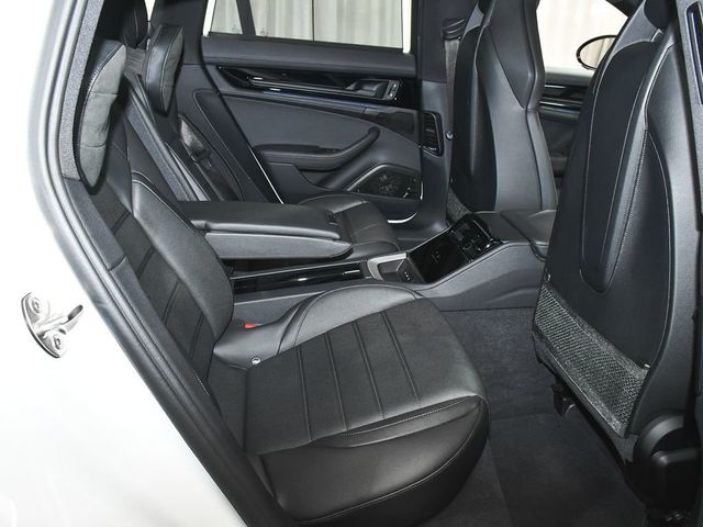 2025 Porsche Panamera E-Hybrid 4 - 23001065 - 57