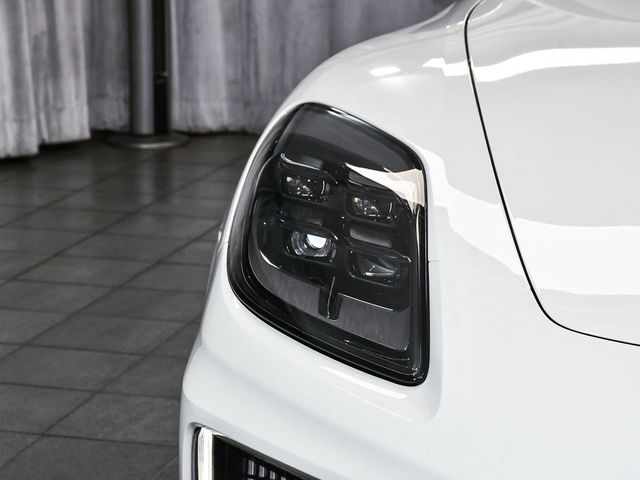 2025 Porsche Panamera E-Hybrid 4 - 23001065 - 76