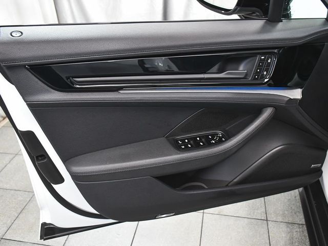 2025 Porsche Panamera E-Hybrid 4 - 23001065 - 7