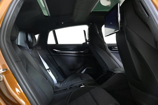 2025 Porsche Panamera E-Hybrid Turbo - 22968305 - 18