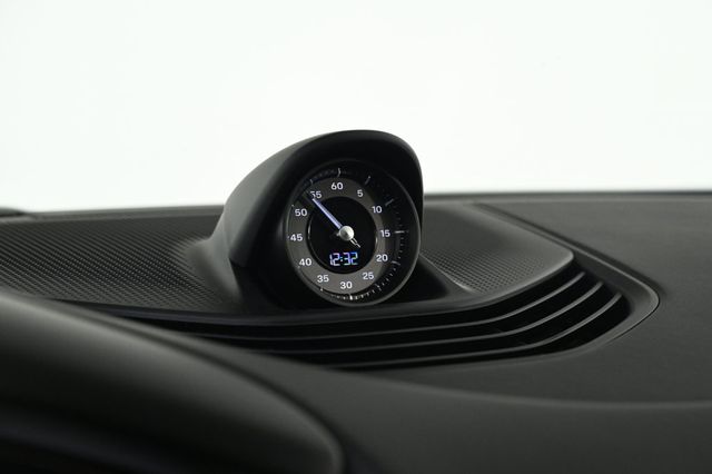 2025 Porsche Taycan 4S - 22914200 - 22