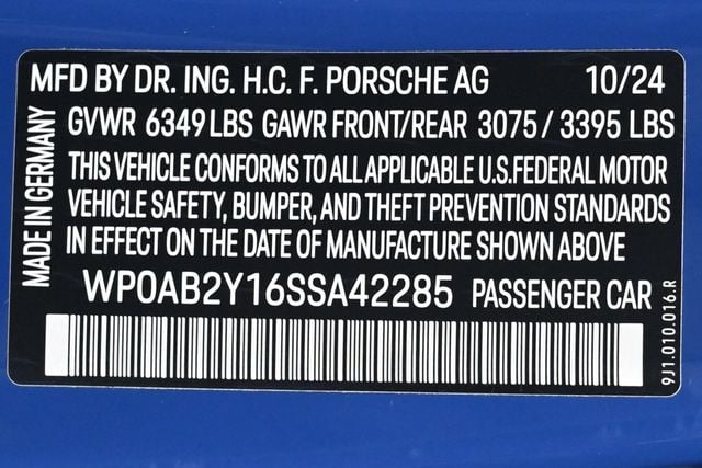 2025 Porsche Taycan 4S - 22914200 - 28