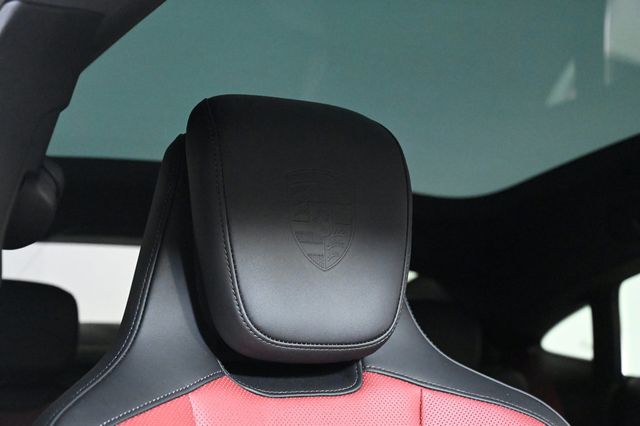 2025 Porsche Taycan 4S - 22922759 - 22