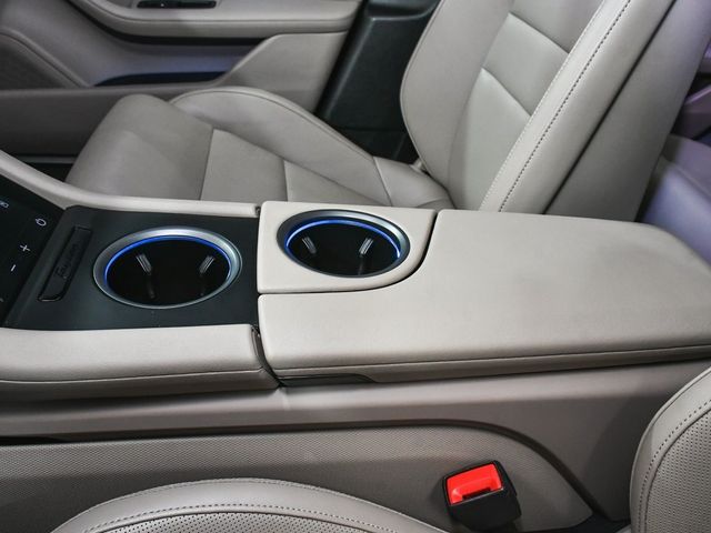 2025 Porsche Taycan Base - 22927762 - 35