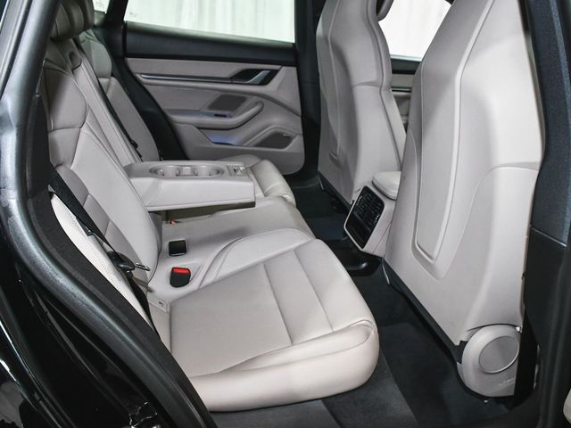 2025 Porsche Taycan Base - 22927762 - 47