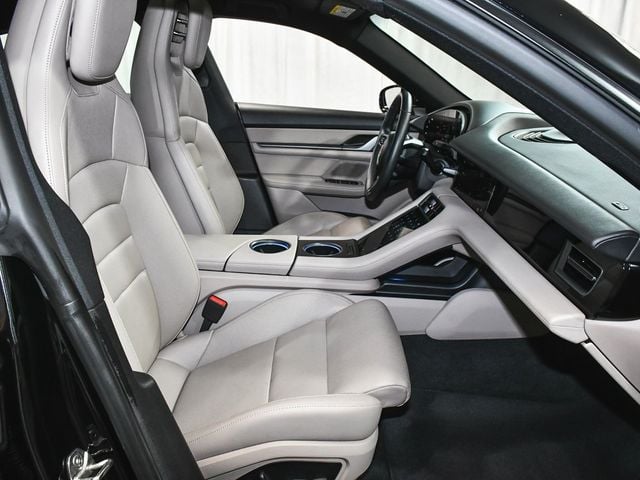 2025 Porsche Taycan Base - 22927762 - 49