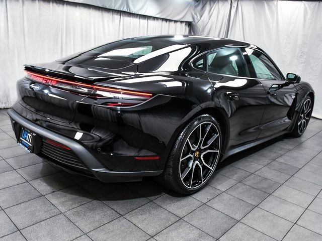 2025 Porsche Taycan Base - 22927762 - 5