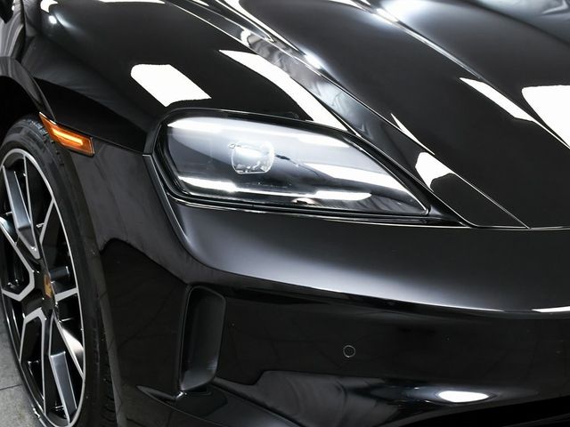 2025 Porsche Taycan Base - 22927762 - 62
