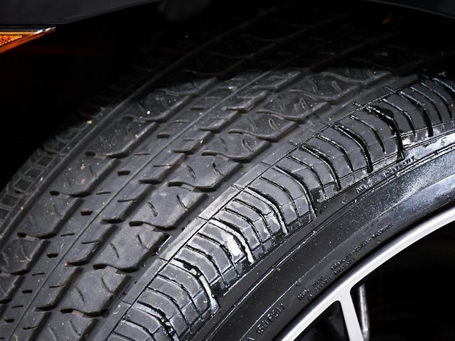 2025 Porsche Taycan Base - 22927762 - 77