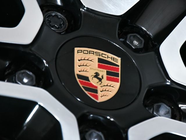 2025 Porsche Taycan Base - 22927762 - 79