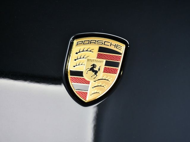 2025 Porsche Taycan Base - 22927762 - 80