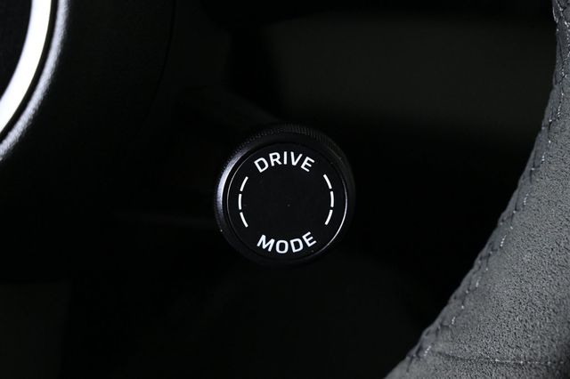 2025 Porsche Taycan Cross Turismo 4 - 22950432 - 24