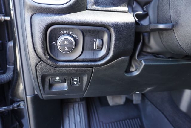 2025 Ram 1500 BIG HORN - 23067688 - 27