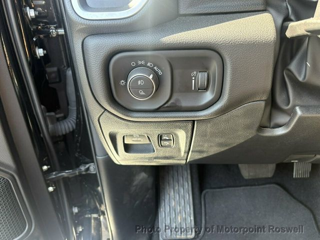 2025 Ram 1500 Big Horn 4x4 Crew Cab 5'7" Box - 23062331 - 13