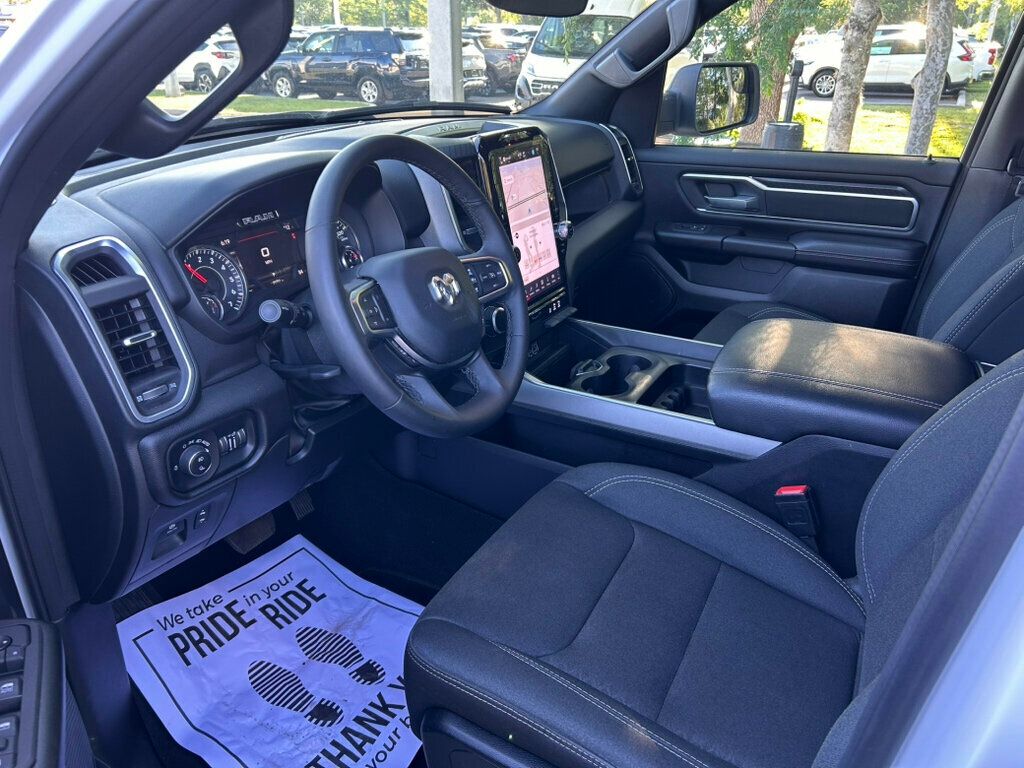 2025 Ram 1500 Big Horn photo 3