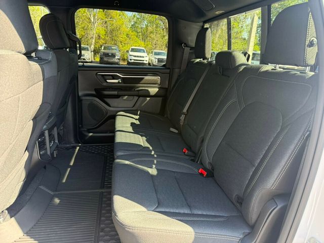 2025 Ram 1500 Big Horn 4x4 Crew Cab 5'7" Box - 23004599 - 6