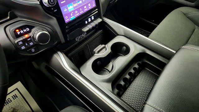 2025 Ram 1500 Big Horn 4x4 Quad Cab 6'4" Box - 23002206 - 15