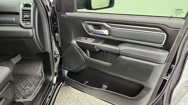 2025 Ram 1500 Big Horn 4x4 Quad Cab 6'4" Box - 23002206 - 25