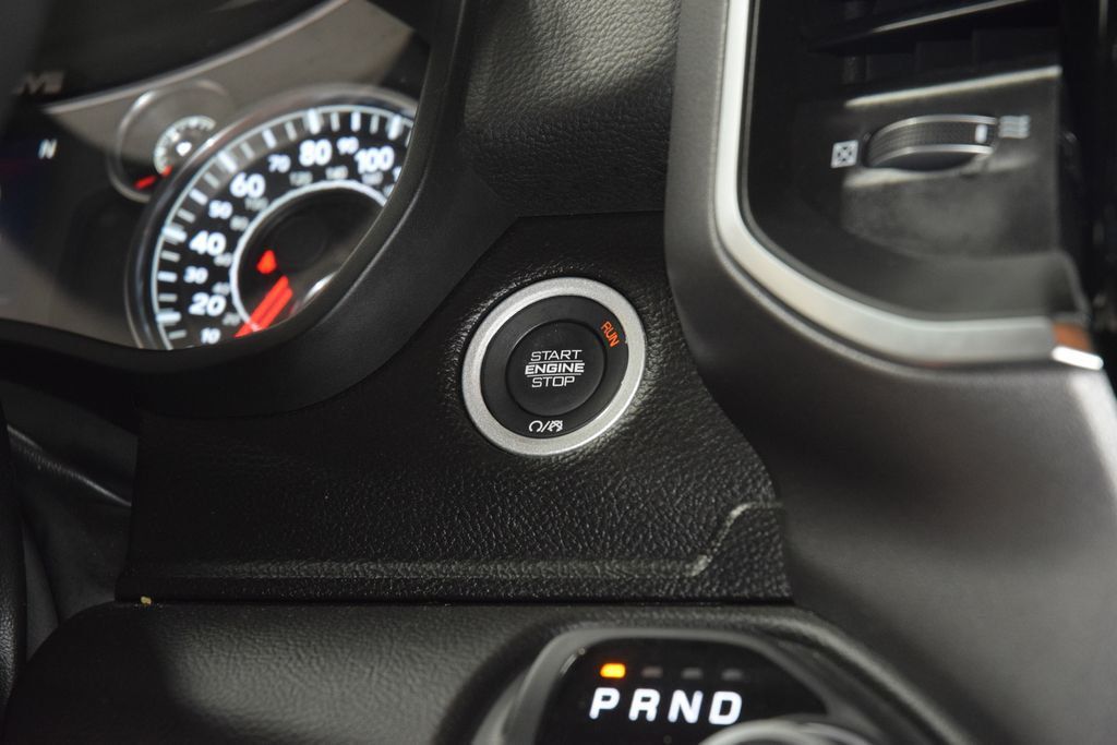 2025 Ram 1500 Big Horn/Lone Star - 23018330 - 23