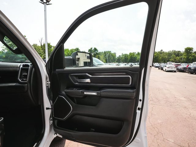 2025 Ram 1500 Laramie - 23077881 - 13