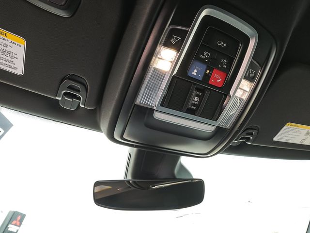 2025 Ram 1500 Laramie - 23077881 - 27