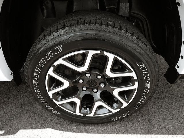 2025 Ram 1500 Laramie - 23077881 - 7