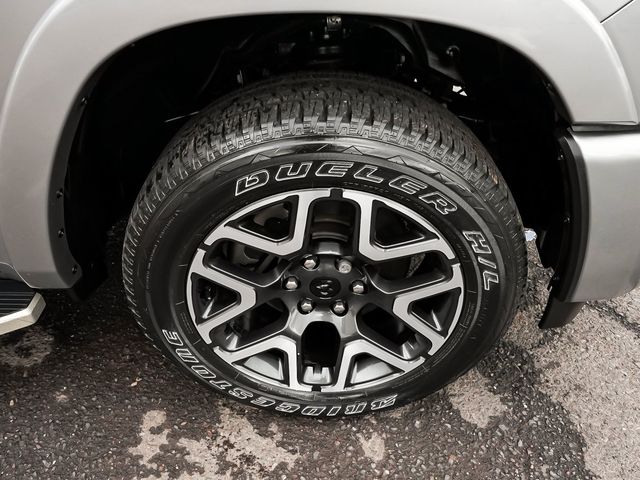 2025 Ram 1500 Laramie - 23077882 - 8