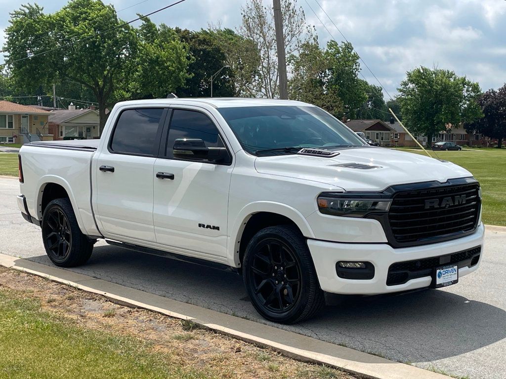 2025 Ram 1500 Laramie 4x4 Crew Cab 5'7" Box - 23038198 - 10