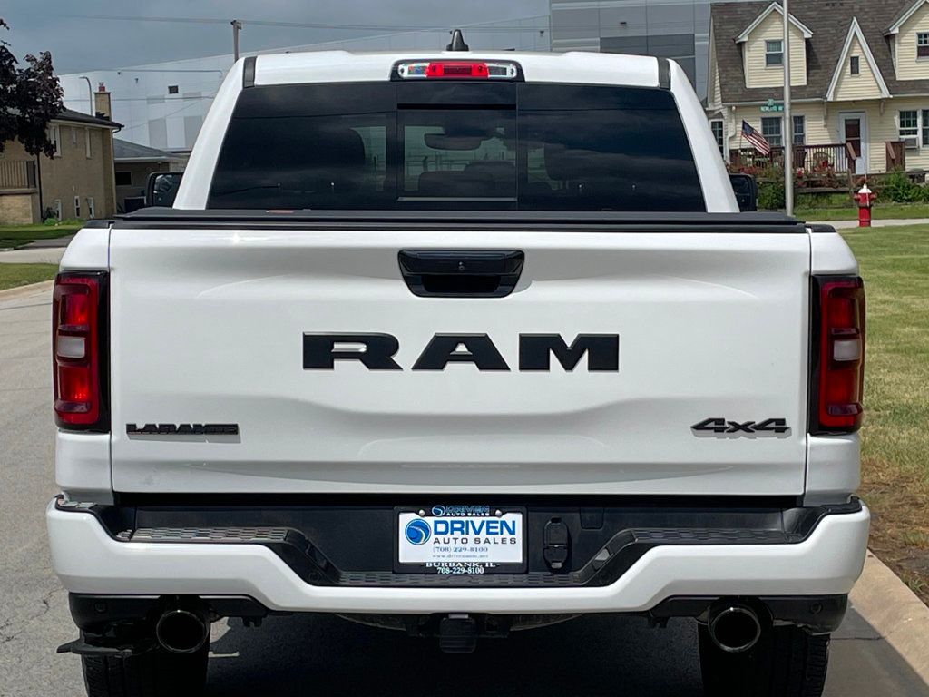 2025 Ram 1500 Laramie 4x4 Crew Cab 5'7" Box - 23038198 - 5