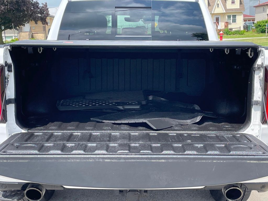 2025 Ram 1500 Laramie 4x4 Crew Cab 5'7" Box - 23038198 - 7