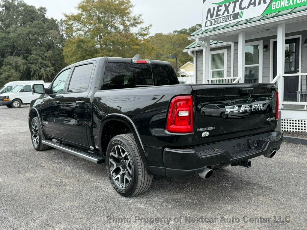 2025 Ram 1500 Laramie photo 3