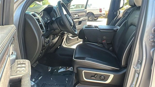 2025 Ram 1500 Laramie 4x4 Crew Cab 5'7" Box - 22896922 - 17