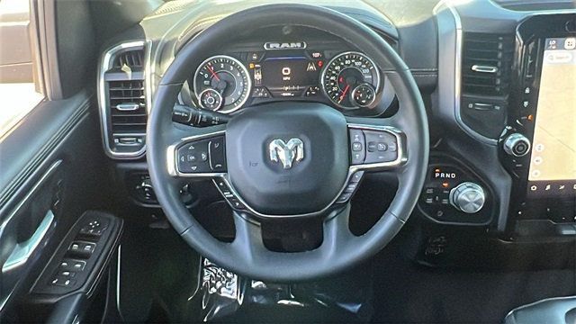 2025 Ram 1500 Laramie 4x4 Crew Cab 5'7" Box - 22896922 - 23