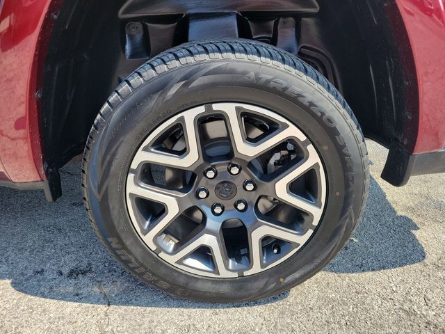 2025 Ram 1500 Laramie 4x4 Crew Cab 5'7" Box - 22918559 - 28