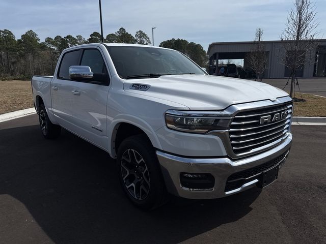 2025 Ram 1500 Laramie 4x4 Crew Cab 5'7" Box - 22988024 - 9
