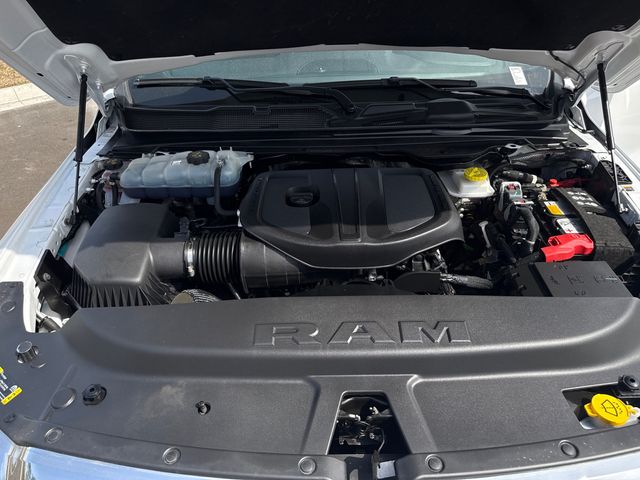 2025 Ram 1500 Laramie 4x4 Crew Cab 5'7" Box - 22988024 - 11