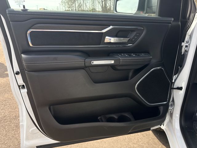 2025 Ram 1500 Laramie 4x4 Crew Cab 5'7" Box - 22988024 - 3