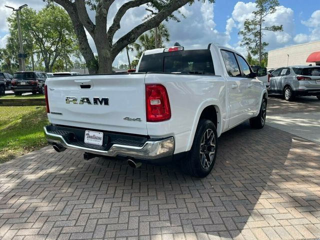 2025 Ram 1500 Laramie 4x4 Crew Cab 5'7" Box - 22914916 - 4