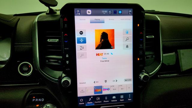 2025 Ram 1500 Laramie 4x4 Crew Cab 5'7" Box - 22966138 - 18